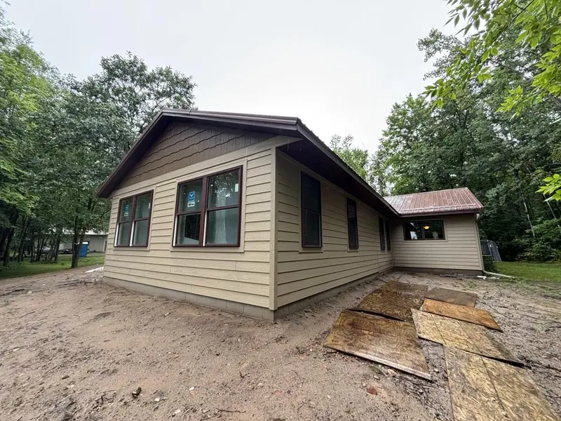 Room addition with deck by Tri-County Professional Builders