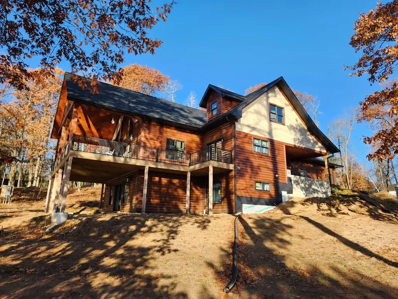 Custom lake home by Tri-County Professional Builders