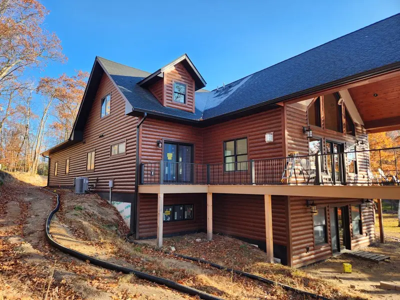 Custom lake home by Tri-County Professional Builders