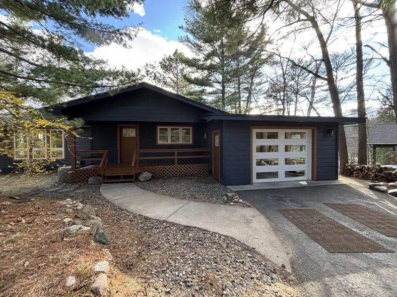 Roof, windows and siding by Tri-County Professional Builders