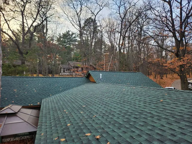 Roofing, Siding & Windows project by Tri-County Professional Builders